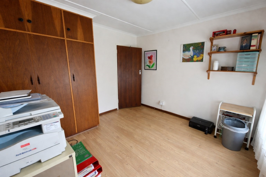 To Let 8 Bedroom Property for Rent in Dan Pienaar Free State